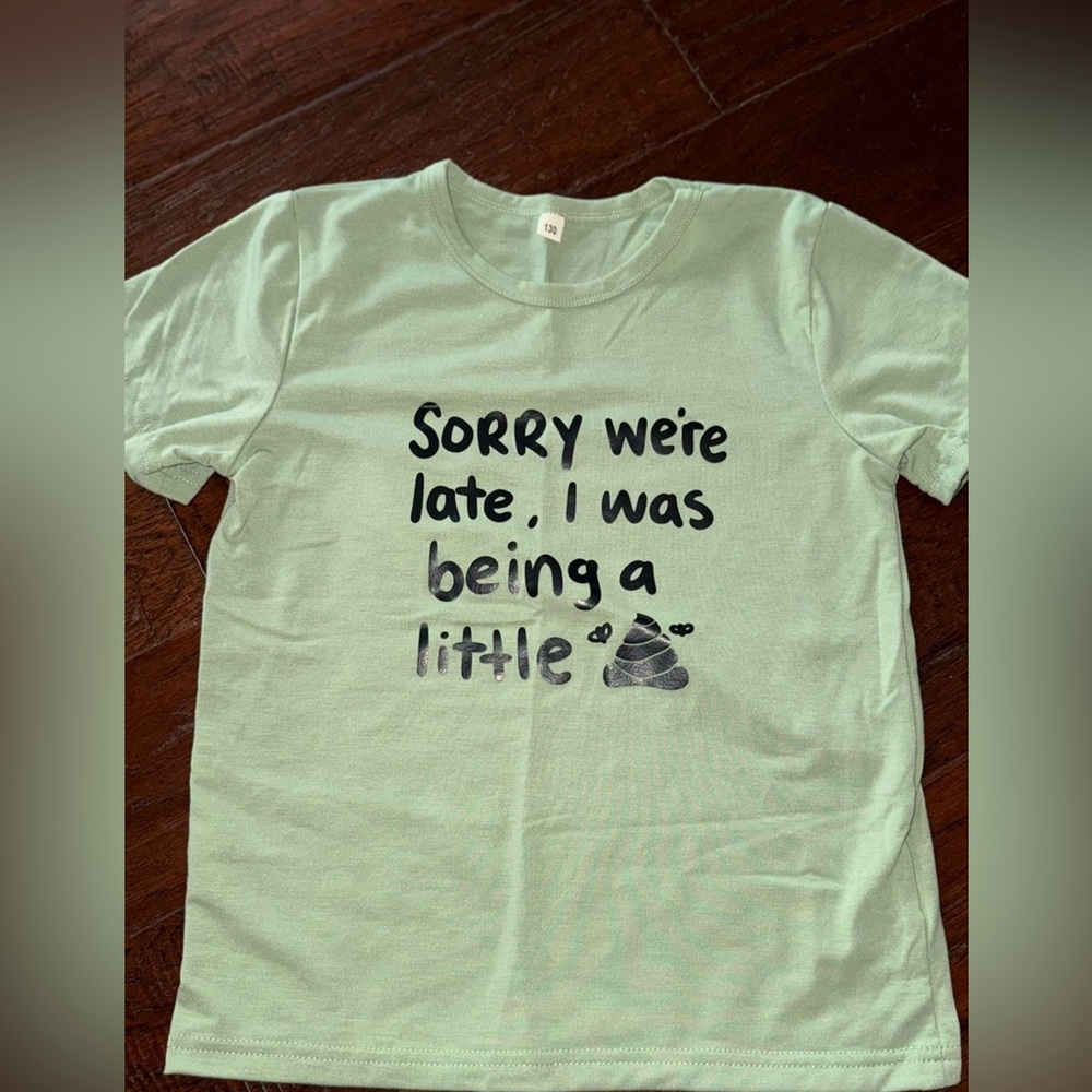 New Boys Graphic T-Shirt Size European 130/ US 8